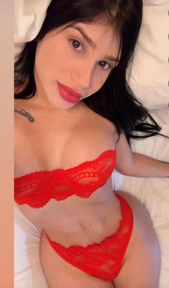 Tania , 24  female escort, Concord